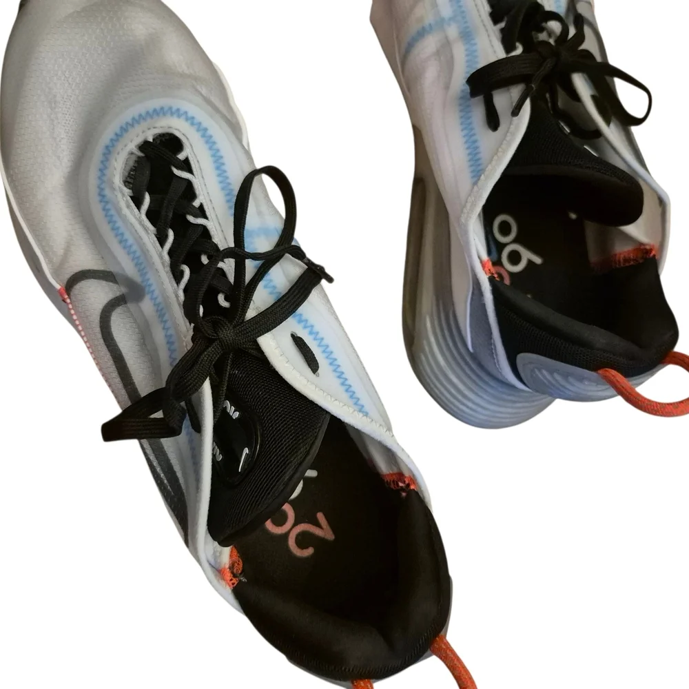 Nike Silver and‎ Black Athletic Shoes Sleek Design